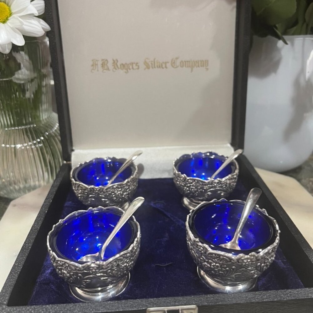 Vintage Silver Plated FB Rogers Seasoning Cups & Spoons Set w/ Cobalt Blue Glass